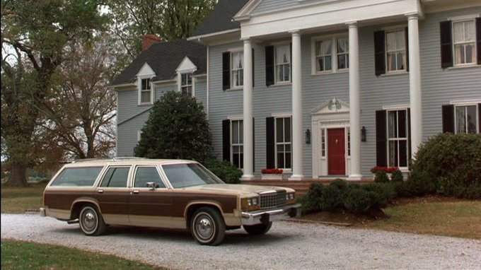 Ford LTD Country Squire