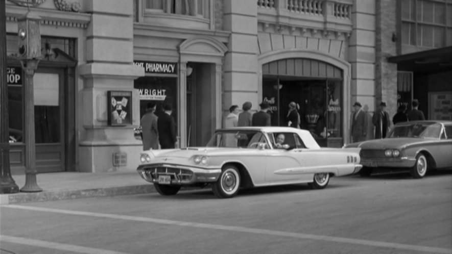 Ford Thunderbird