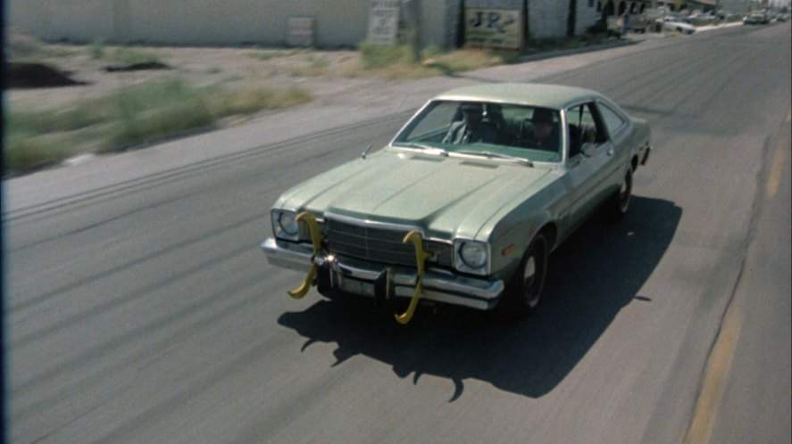 Plymouth Volaré