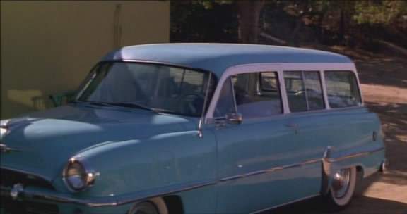 Plymouth Savoy Suburban