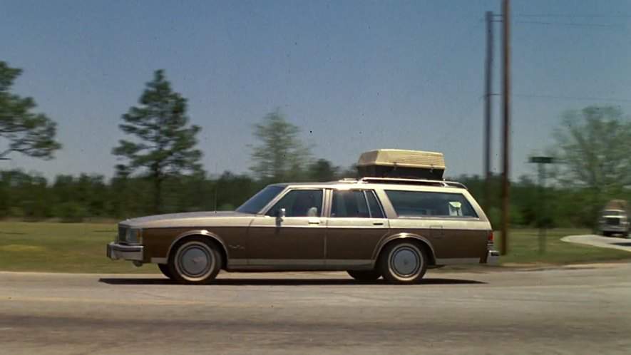 Oldsmobile Custom Cruiser