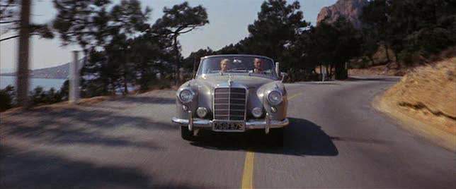 Mercedes-Benz 220 S Cabriolet