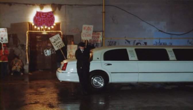 Lincoln Town Car Stretched Limousine