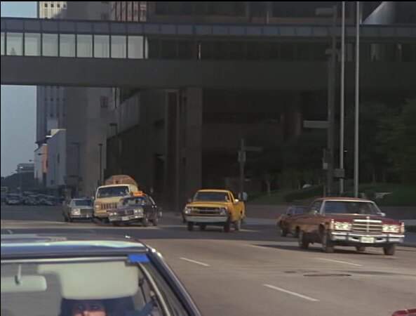 Chrysler New Yorker Brougham