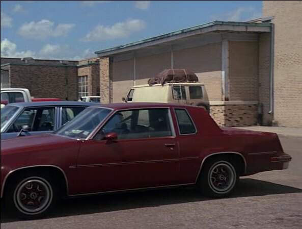 Oldsmobile Cutlass Supreme