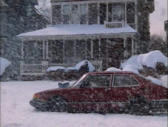SAAB 900