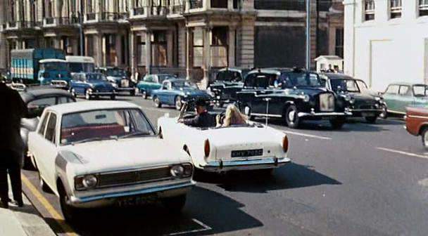Ford Cortina MkII