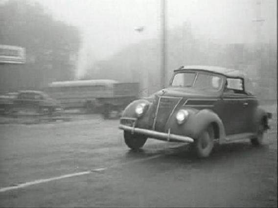 Ford V8 De Luxe