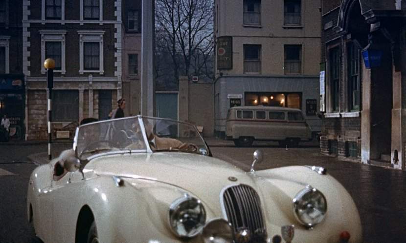 Austin A152 Omnicoach