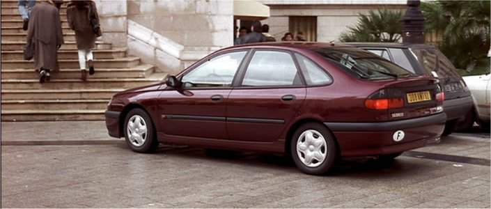 Renault Laguna 1