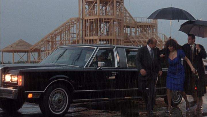 Lincoln Town Car Stretched Limousine
