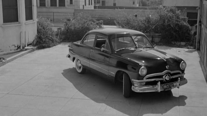 Ford De Luxe
