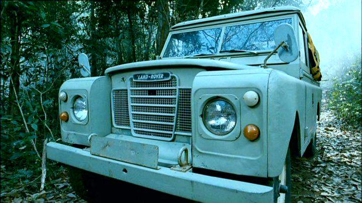 Land-Rover 109'' Series III Pickup