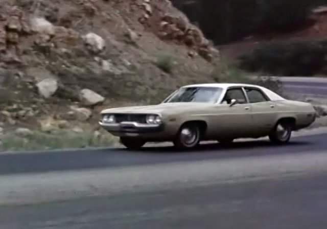 Plymouth Satellite