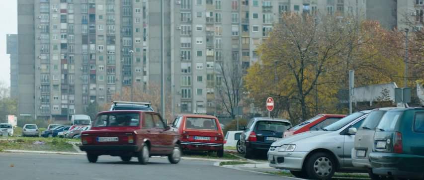 Mazda 323 F