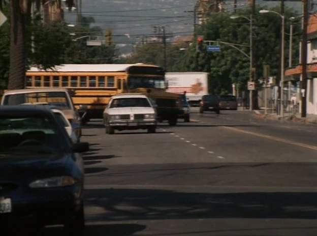 Oldsmobile Custom Cruiser