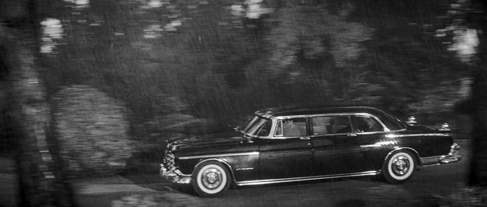Imperial Crown Imperial Limousine