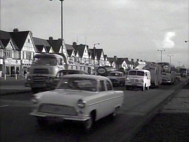 Leyland Comet