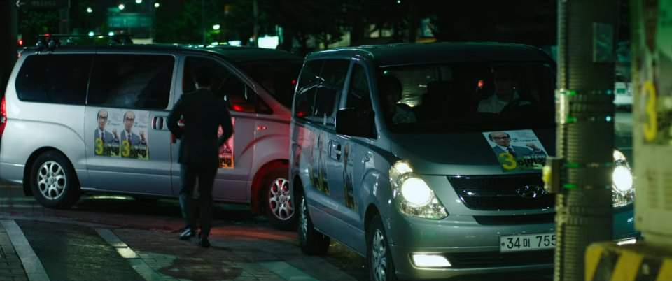 Hyundai Grand Starex