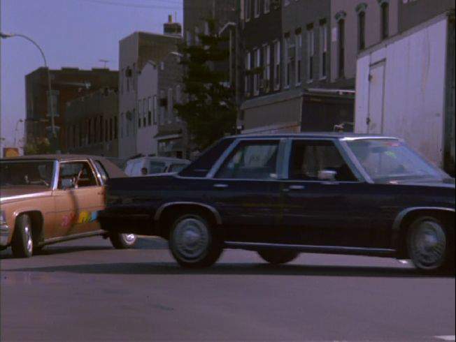 Ford LTD Crown Victoria
