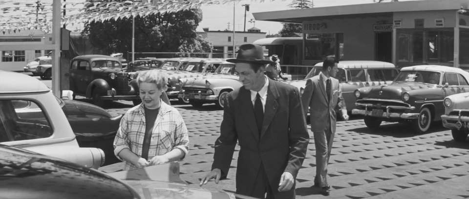 Ford Crestline Sunliner