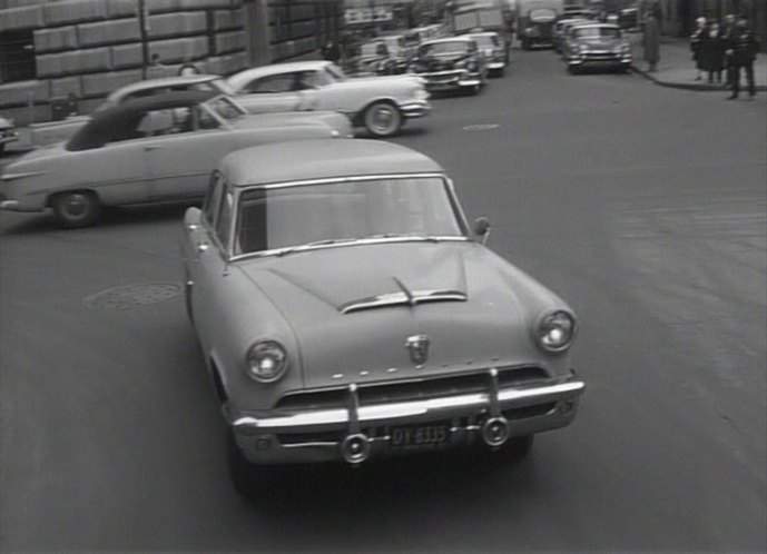Ford Custom De Luxe