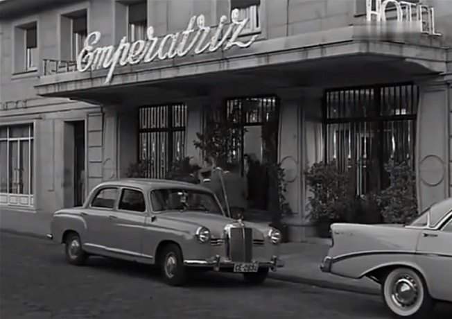 Mercedes-Benz 180