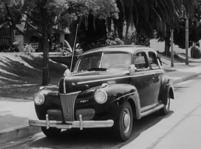Ford Super De Luxe