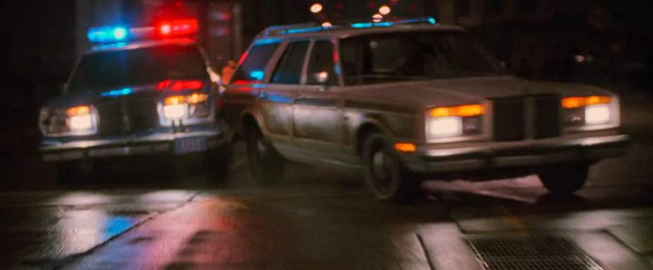 Chrysler LeBaron Town & Country