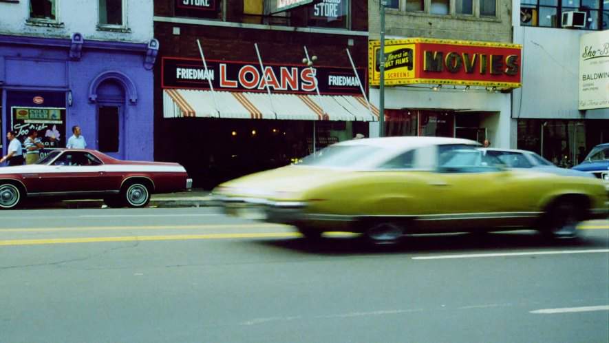 Pontiac Luxury LeMans