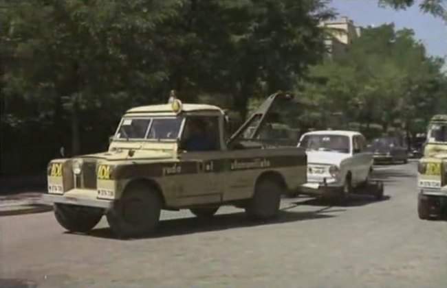 Land-Rover Santana 109'' Series IIa