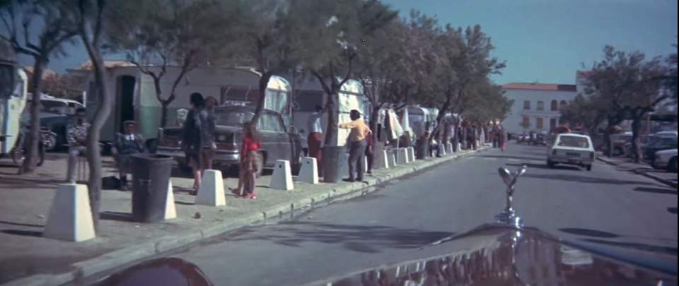 Mercedes-Benz 220 S