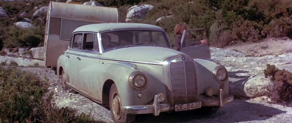 Mercedes-Benz 300 b