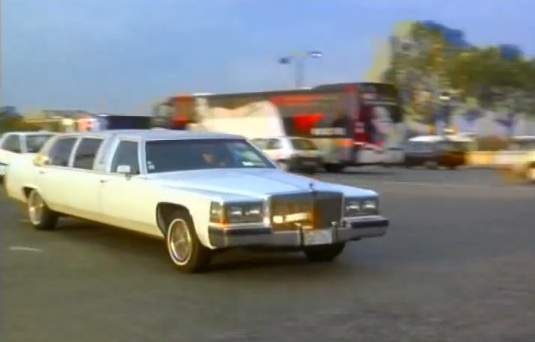Cadillac Sedan DeVille Stretched Limousine