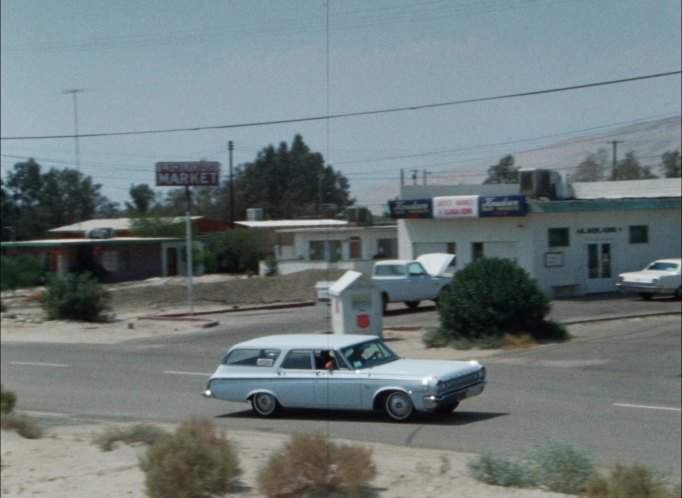 1964 Dodge 330 in Drifter
