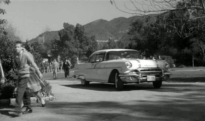Pontiac Star Chief
