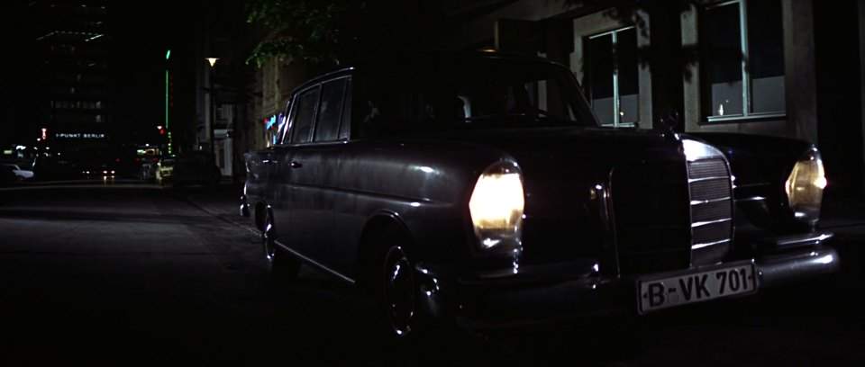 Mercedes-Benz 220 S