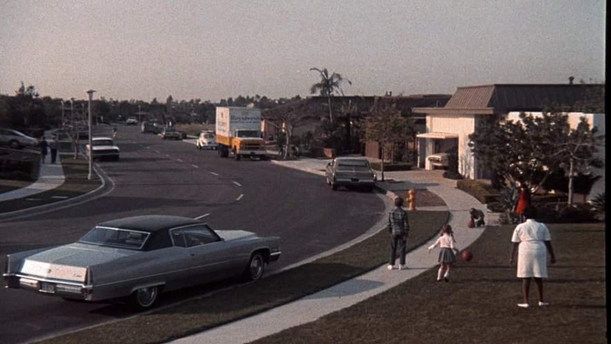 Cadillac Coupe DeVille