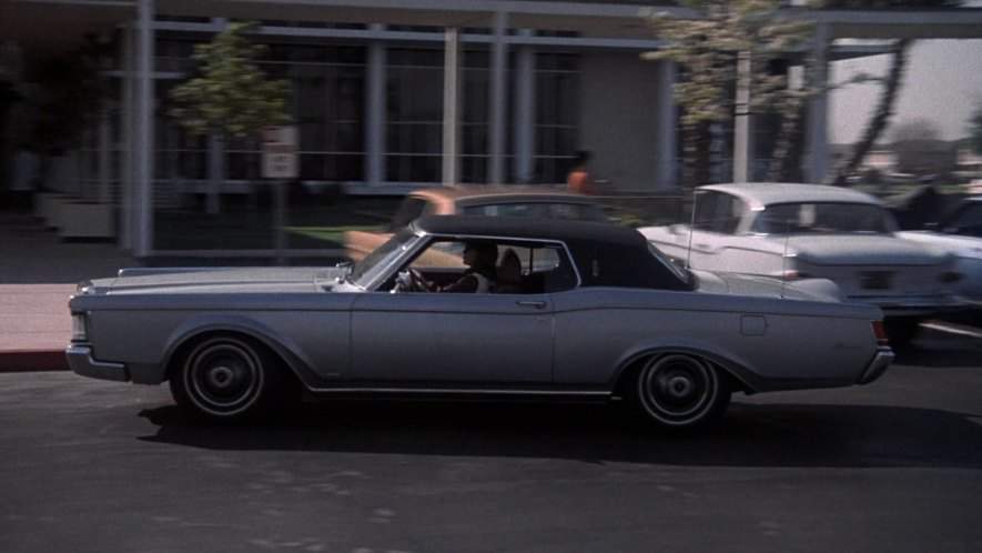 Studebaker Lark