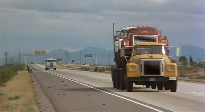 International Harvester Loadstar