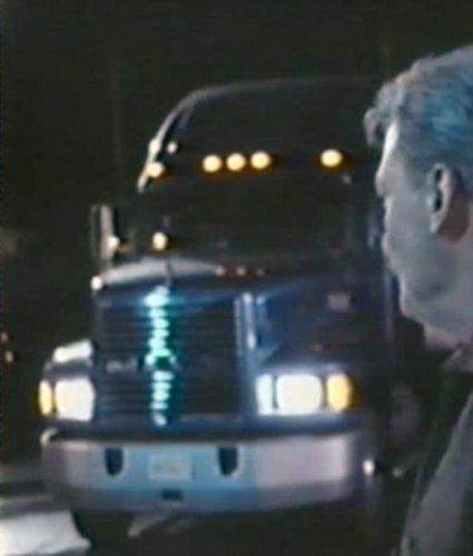Mack CH 613
