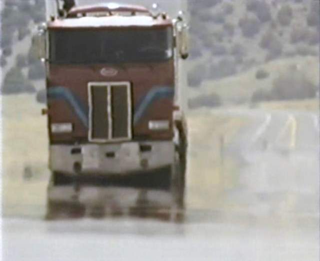 Peterbilt 362