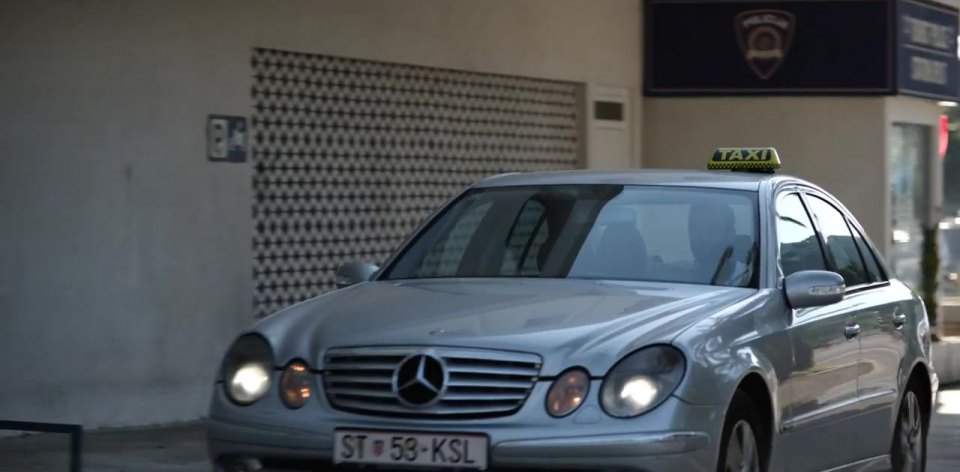 Mercedes-Benz E 220 CDI