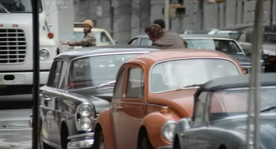 Mercedes-Benz 220 S