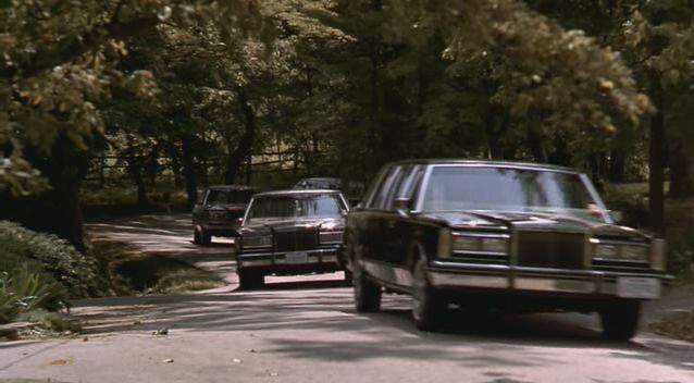 Lincoln Town Car Stretched Limousine