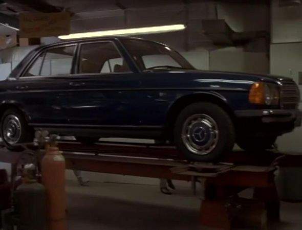 Mercedes-Benz 