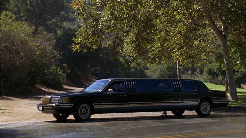 Lincoln Town Car Stretched Limousine