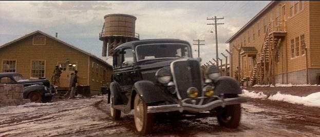 Ford V8 De Luxe