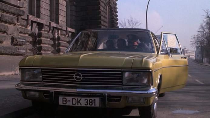 1973 Opel Admiral B in Inside Out