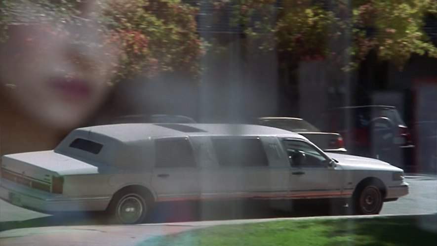 Lincoln Town Car Stretched Limousine